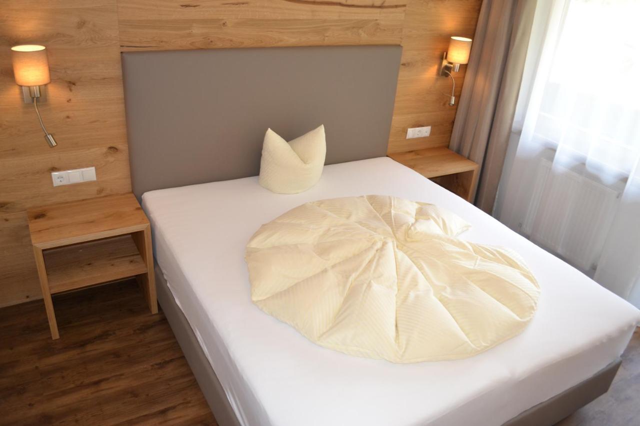 Hotel Neue Post เซิลเดน ภายนอก รูปภาพ